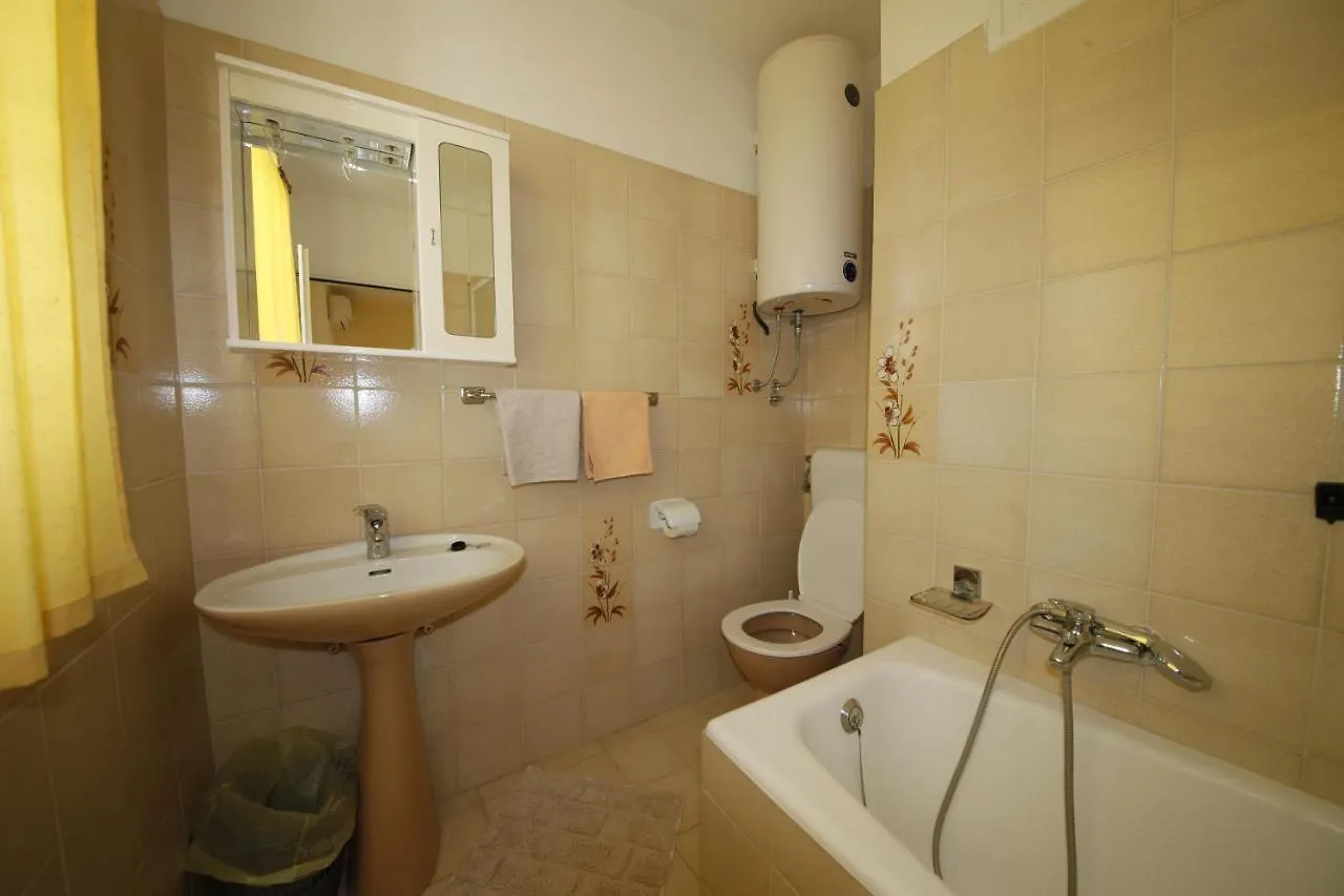 Villa Franka Rab Rab Town Affittacamere