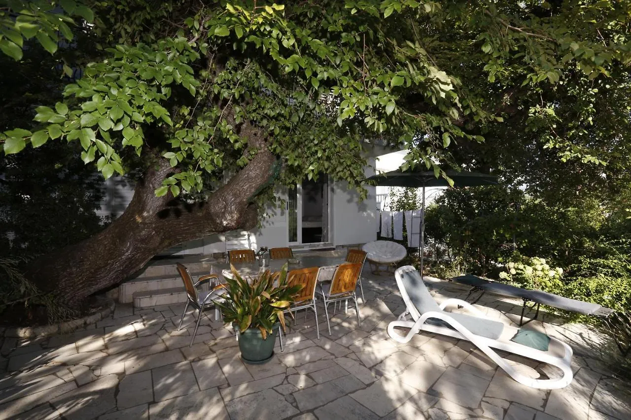 Villa Franka Rab Rab Town Affittacamere
